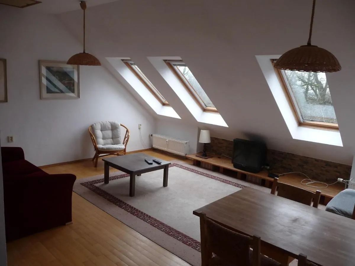 Apartment Hodkovicky By Interhome Прага Чехия