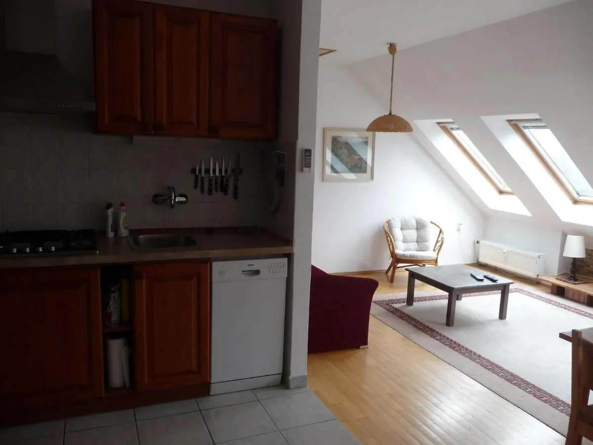 Apartment Hodkovicky By Interhome Praga
